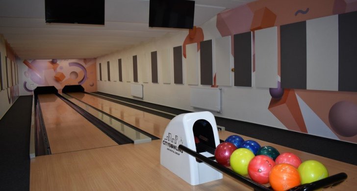 Bowling s posezením (2).JPG